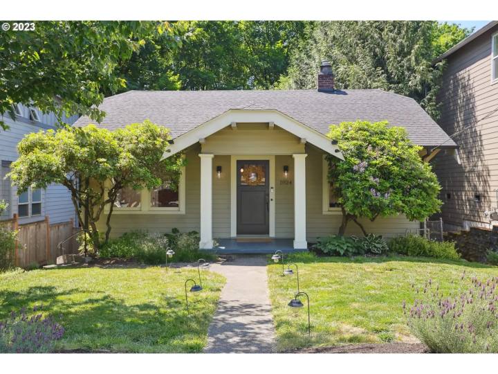 1824 SW Evans St, Portland