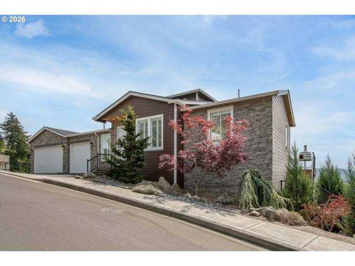 1472 N Columbia Ridge Way, Washougal
