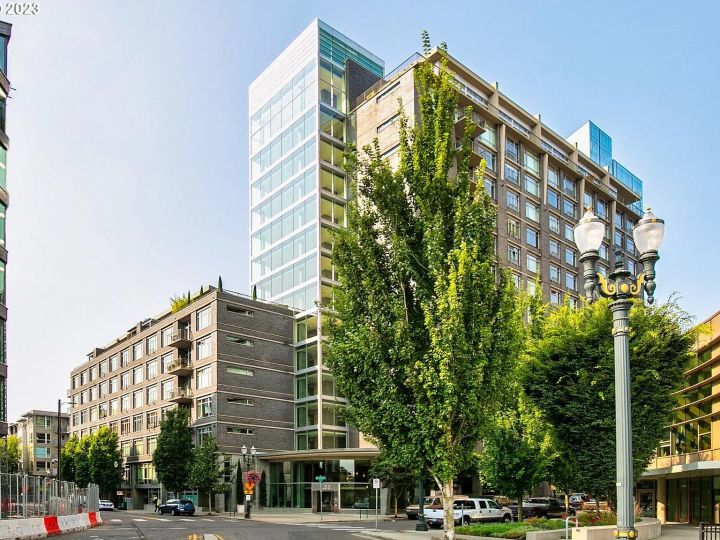 1255 NW 9th Ave APT 607, Portland