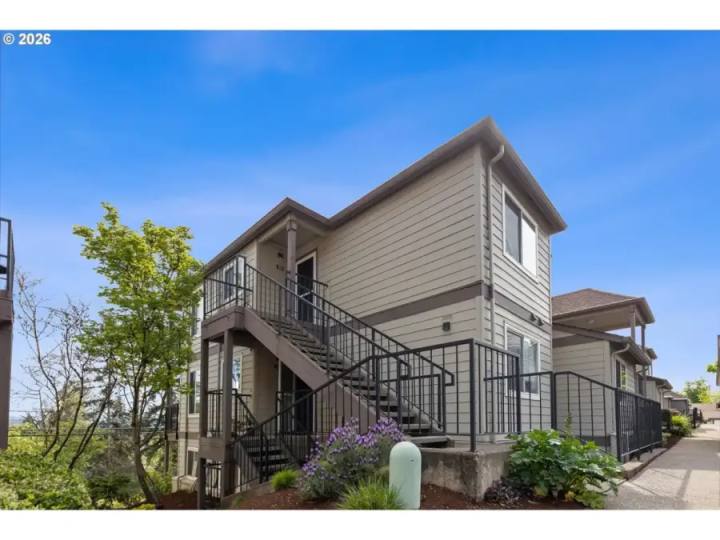 20920 FAWN CT 12, West Linn