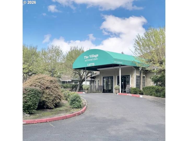 13775 SW SCHOLLS FERRY RD 25, Beaverton