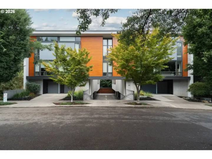 245 SW MEADE ST C3, Portland