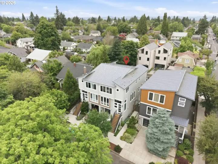 5425 NE 32ND PL, Portland