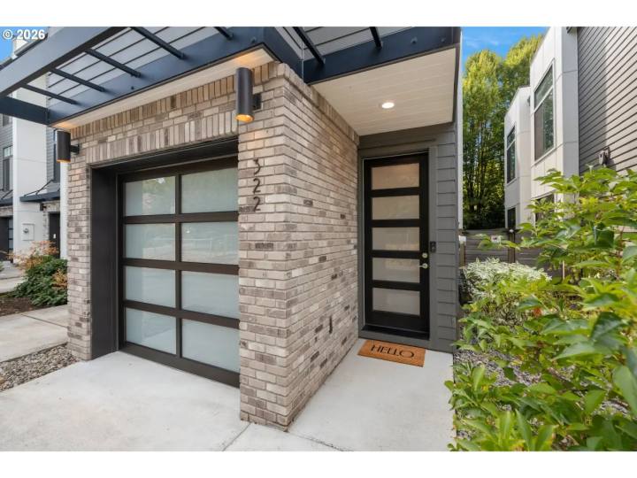 322 N IVY ST, Portland