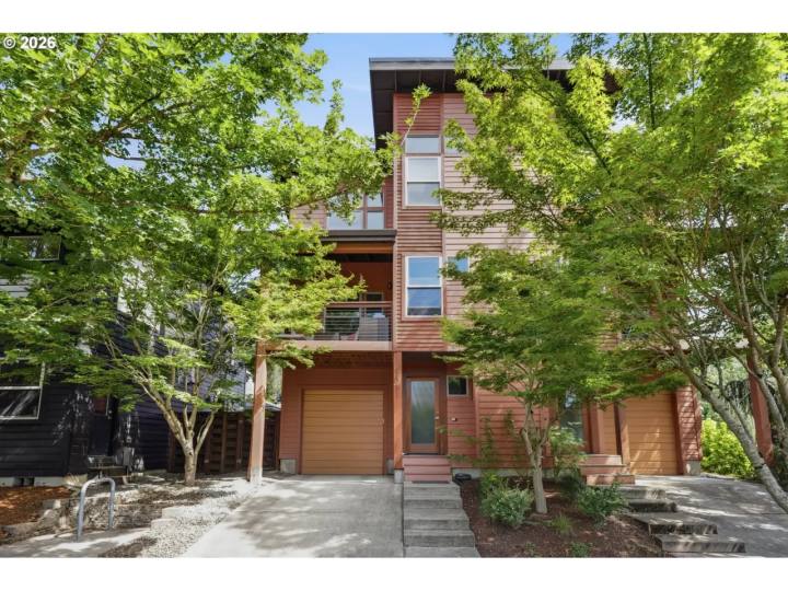 1051 N Fremont ST, Portland