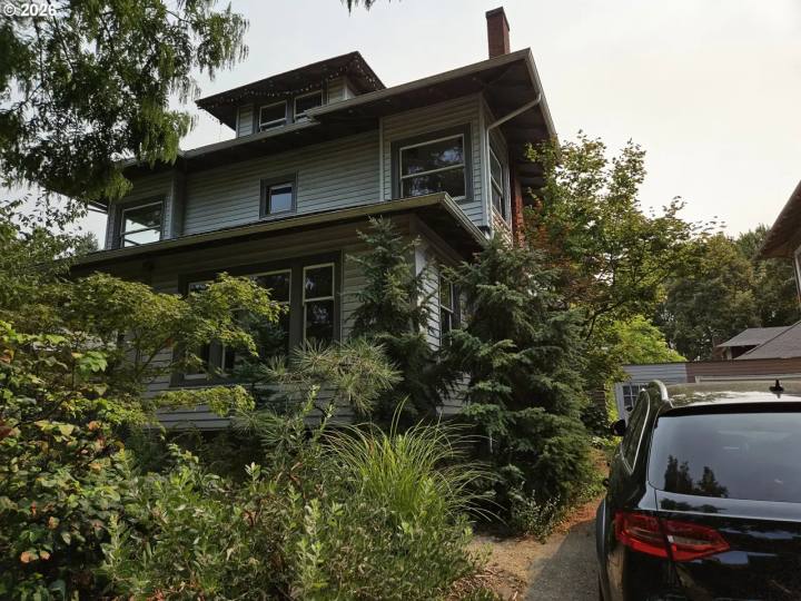 2626 NE 16TH AVE, Portland