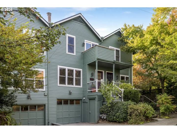 323 SE 14TH AVE, Portland