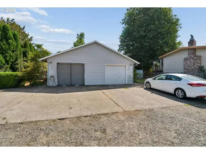 240 SE KANE DR, Gresham