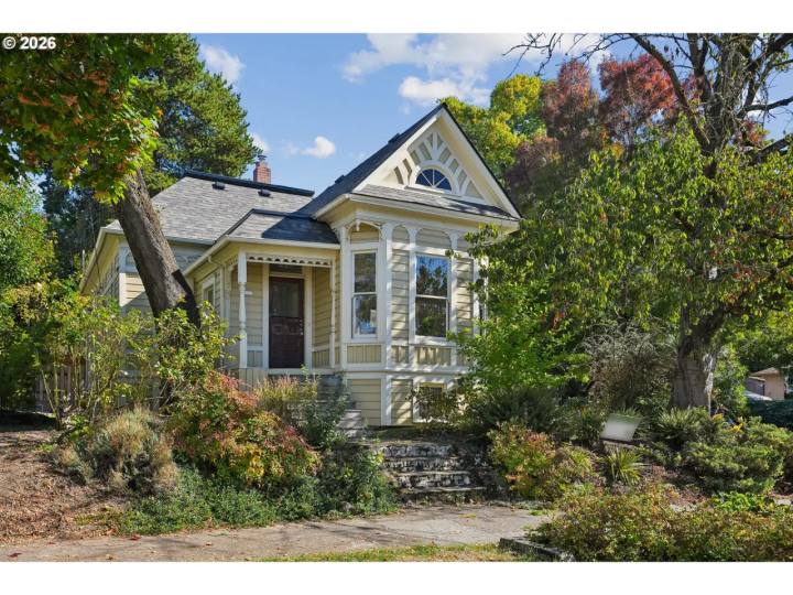 2534 SE 23RD AVE, Portland