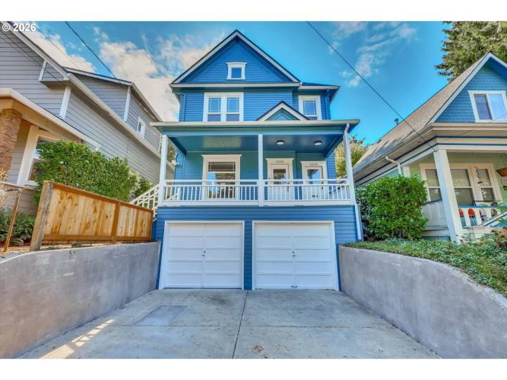 3328 SE WASHINGTON ST, Portland