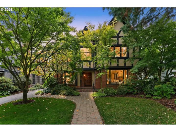 3230 NE US Grant PL, Portland