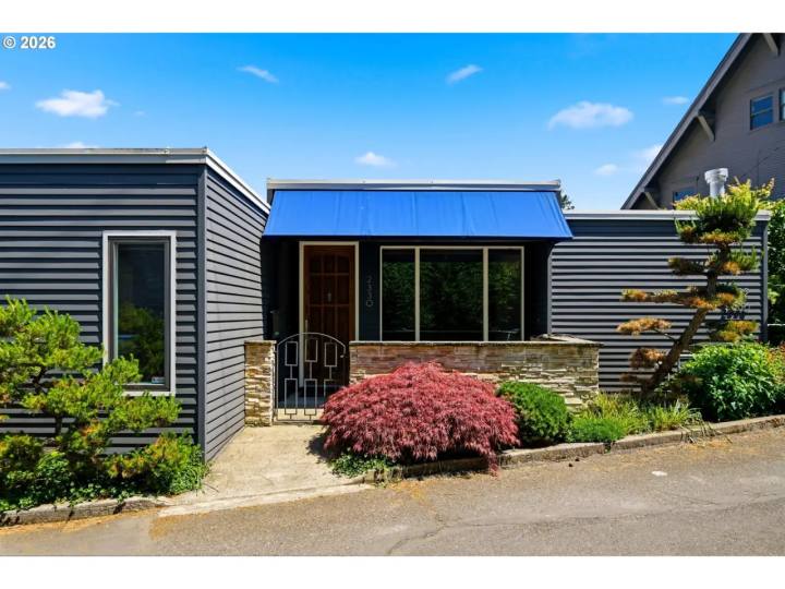 2330 SW CACTUS DR, Portland