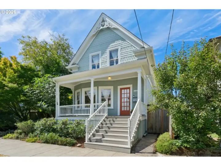 3819 N COMMERCIAL AVE, Portland