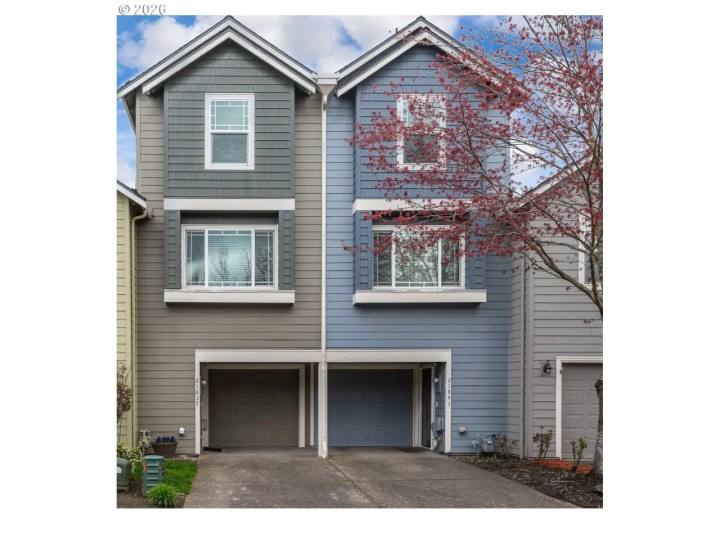21837 NE LARKSPUR LN, Fairview