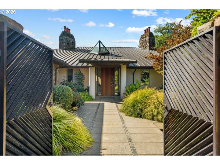 11019 SE BURLINGTON DR, Vancouver