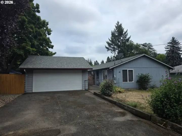 22 SE 136TH AVE, Portland