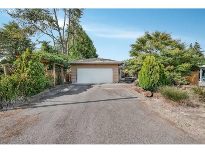 12975 SW DAVIES RD, Beaverton