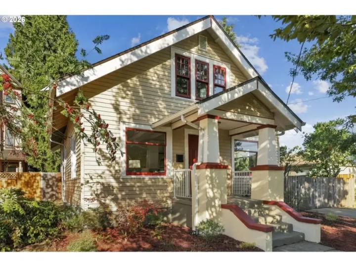 6535 N MARYLAND AVE, Portland