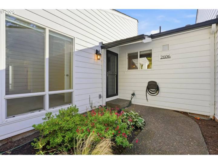 2606 PIMLICO TER, West Linn