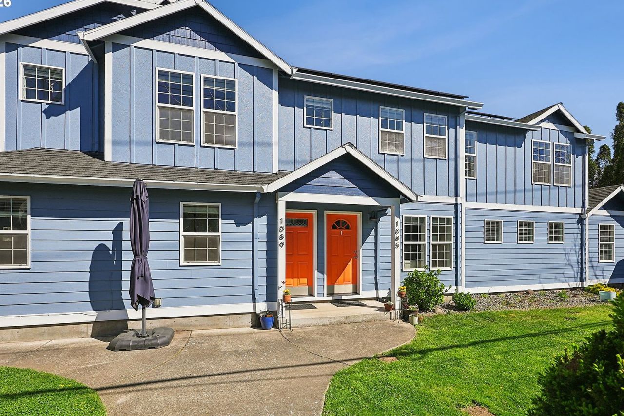 1089 SW Halsey Street, Troutdale, sold.